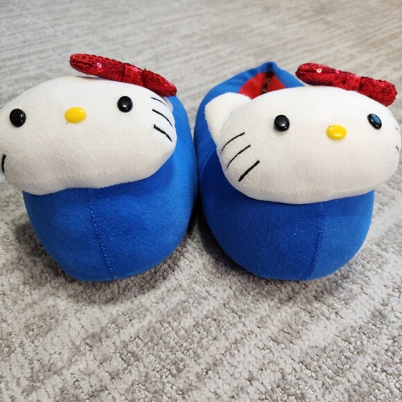 Hello Kitty girls women soft slippers blue size S/M - Picture 2 of 12